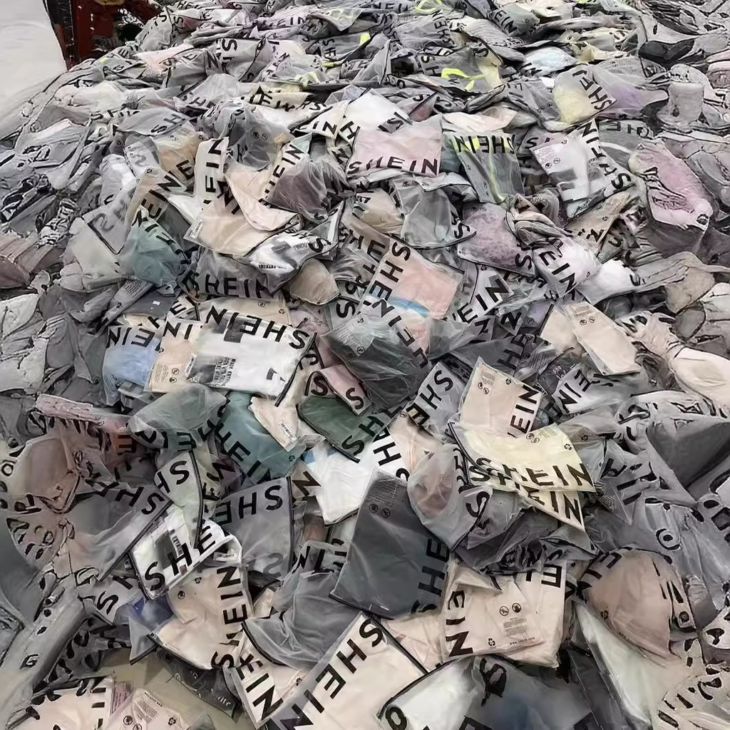 Mezcla primavera-verano ropa de mujer